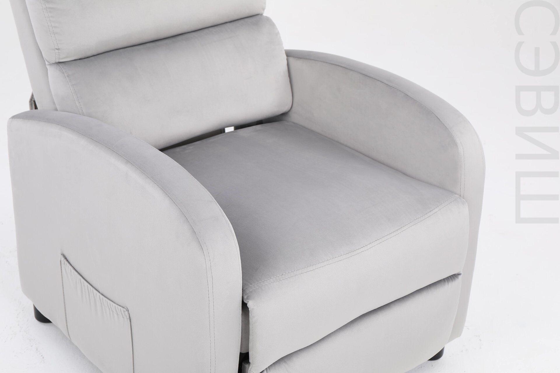 Кресло вибромассажное CALVIANO серый велюр